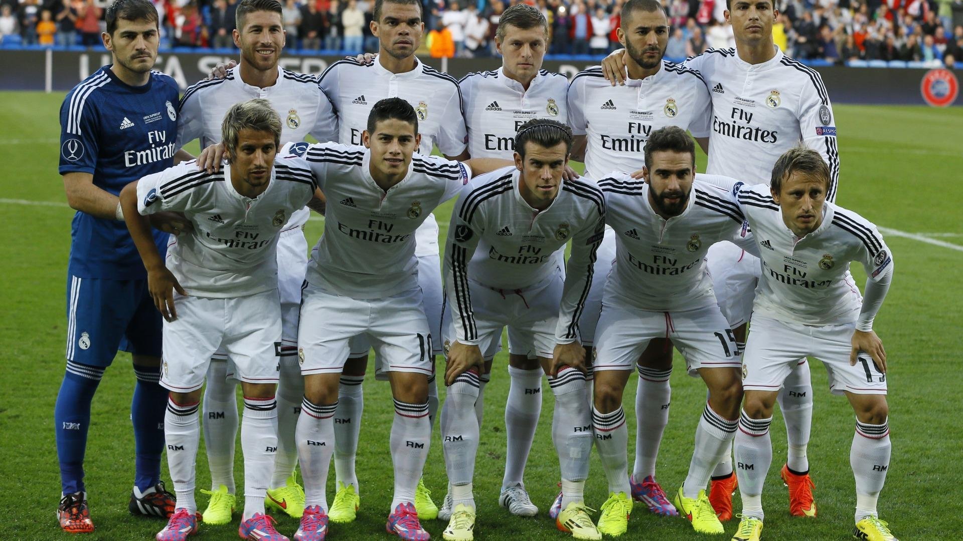 国际足球裁判引入高清视频辅助，执法更加精准，国际知名足球裁判